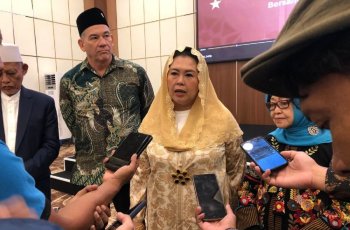 Muktamar Ke-35 NU di Jombang: Yenny Wahid Dorong Rekonsiliasi dan Kembali ke Khittah