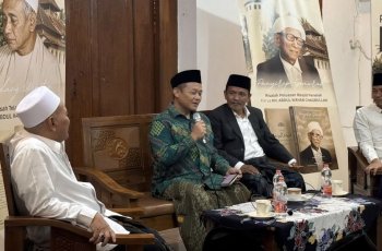 Sekjen Golkar Sarmuji di Muktamar NU Jombang: Hayati Qanun Asasi Jaga Persatuan
