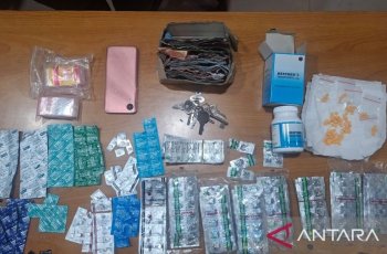 Polisi Sita Ribuan Obat Keras Ilegal di Kemayoran, Dua Mahasiswa Ditangkap