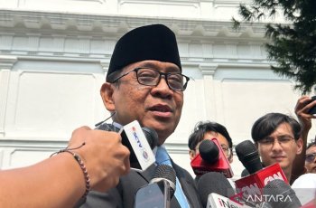 Pratikno Hadiri Pelantikan Wantimpres Prabowo di Istana Kepresidenan