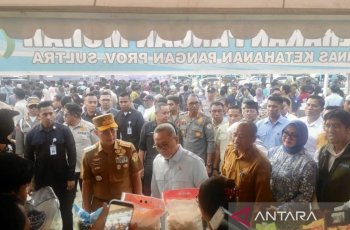 Menko Pangan Minta Pemda Perbanyak Pasar Murah untuk Kendalikan Inflasi