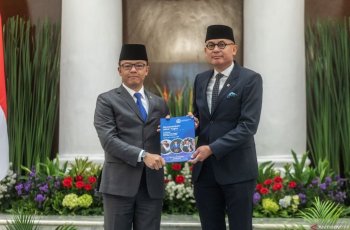 Arrmanatha Nasir Resmi Terima Jabatan Menlu RI dari Sugiono