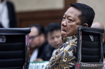 Eks Jampidsus Febrie Adriansyah Buka Suara Soal Dakwaan Pemerasan dan TPPU Rp354 Miliar