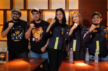 GJLS: Berapi-api Penuh Cerita Kocak, Pemain Hadapi Kobra Asli saat Syuting