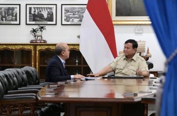 Realisasi Investasi Capai Rp3.923 Triliun, Seskab Teddy: Serap 5,4 Juta Tenaga Kerja