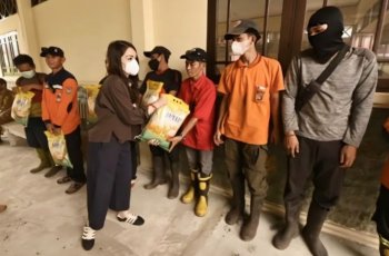 DPR RI Kawal Penyaluran Bantuan Karhutla Kalteng di Palangka Raya